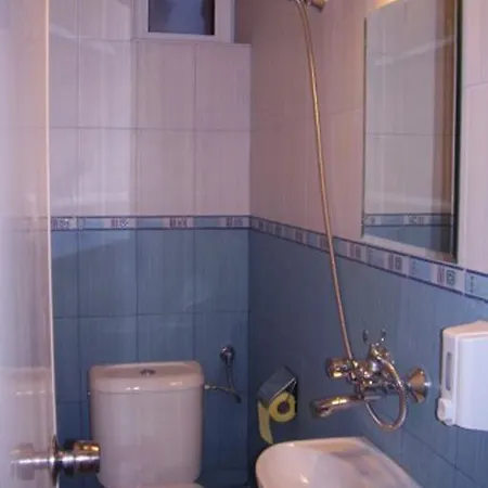 Guest house Ivani Guestrooms *