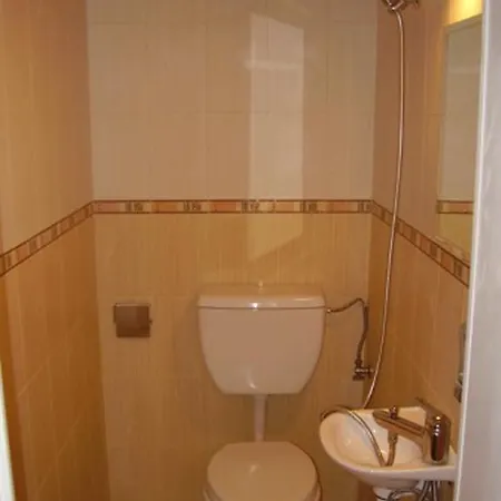 Guest house Ivani Guestrooms *